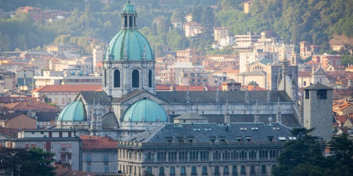 COMO- LA CATTEDRALE E LA CHIESA DI SAN FEDELE